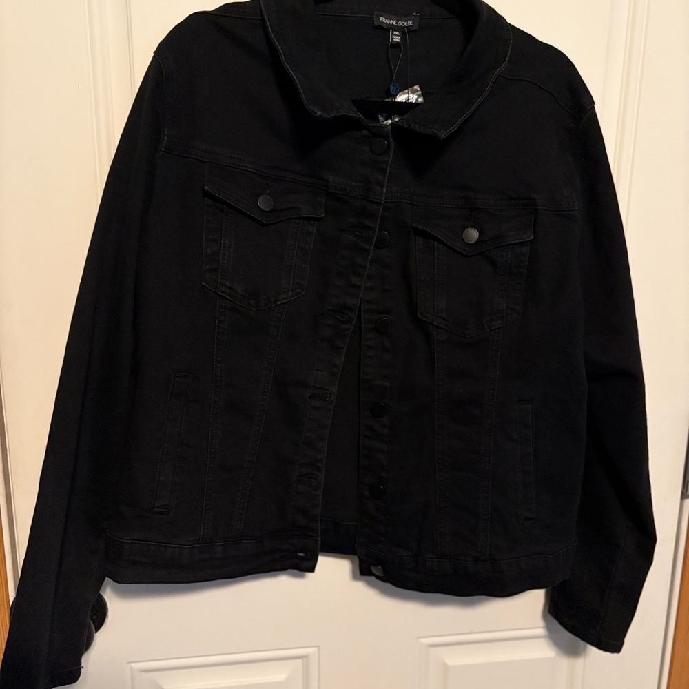 Chic Black Stretch Denim Jacket